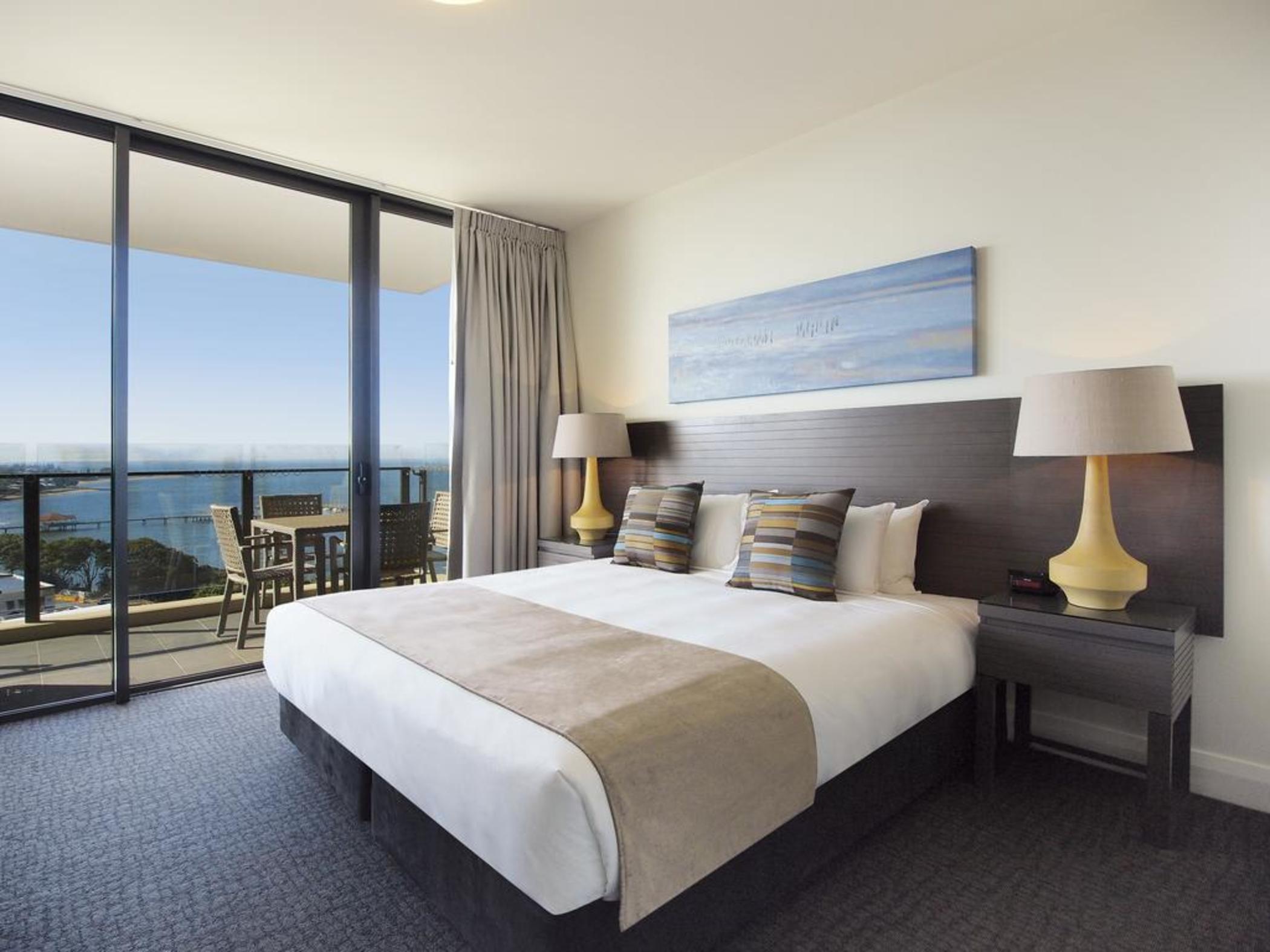 Oaks Redcliffe Mon Komo Suites Eksteriør billede