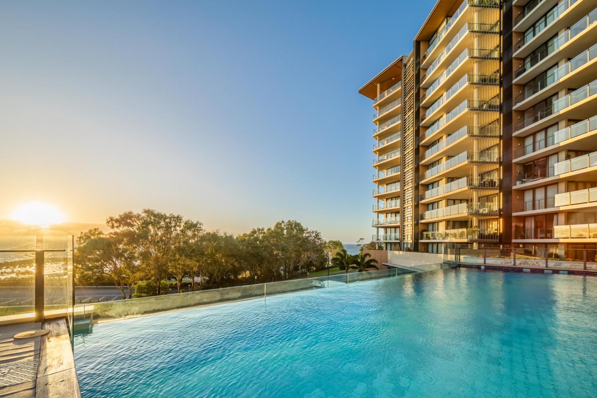Oaks Redcliffe Mon Komo Suites Eksteriør billede