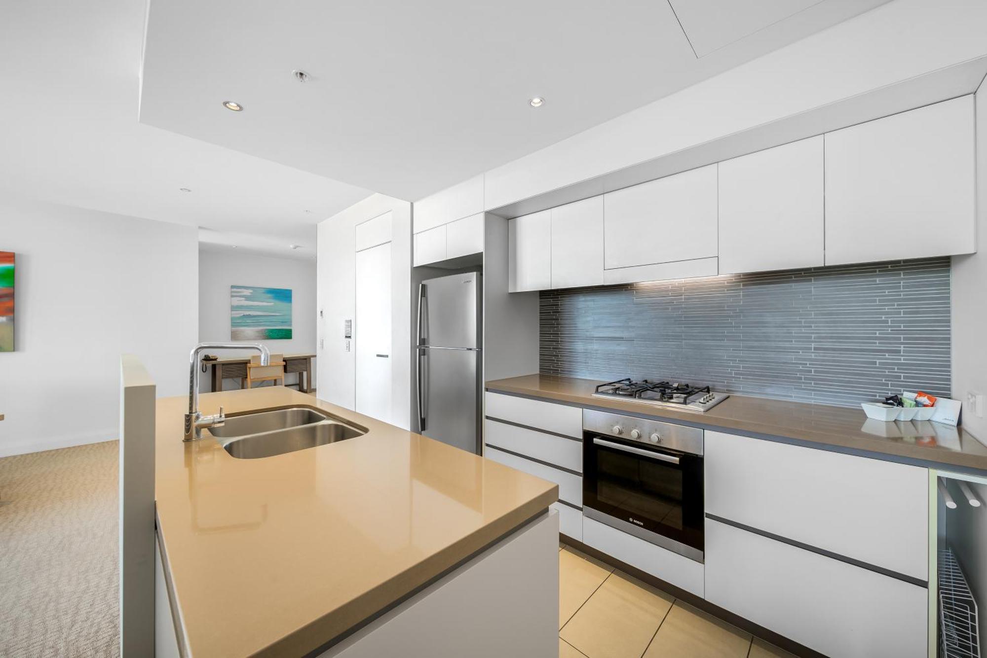 Oaks Redcliffe Mon Komo Suites Eksteriør billede