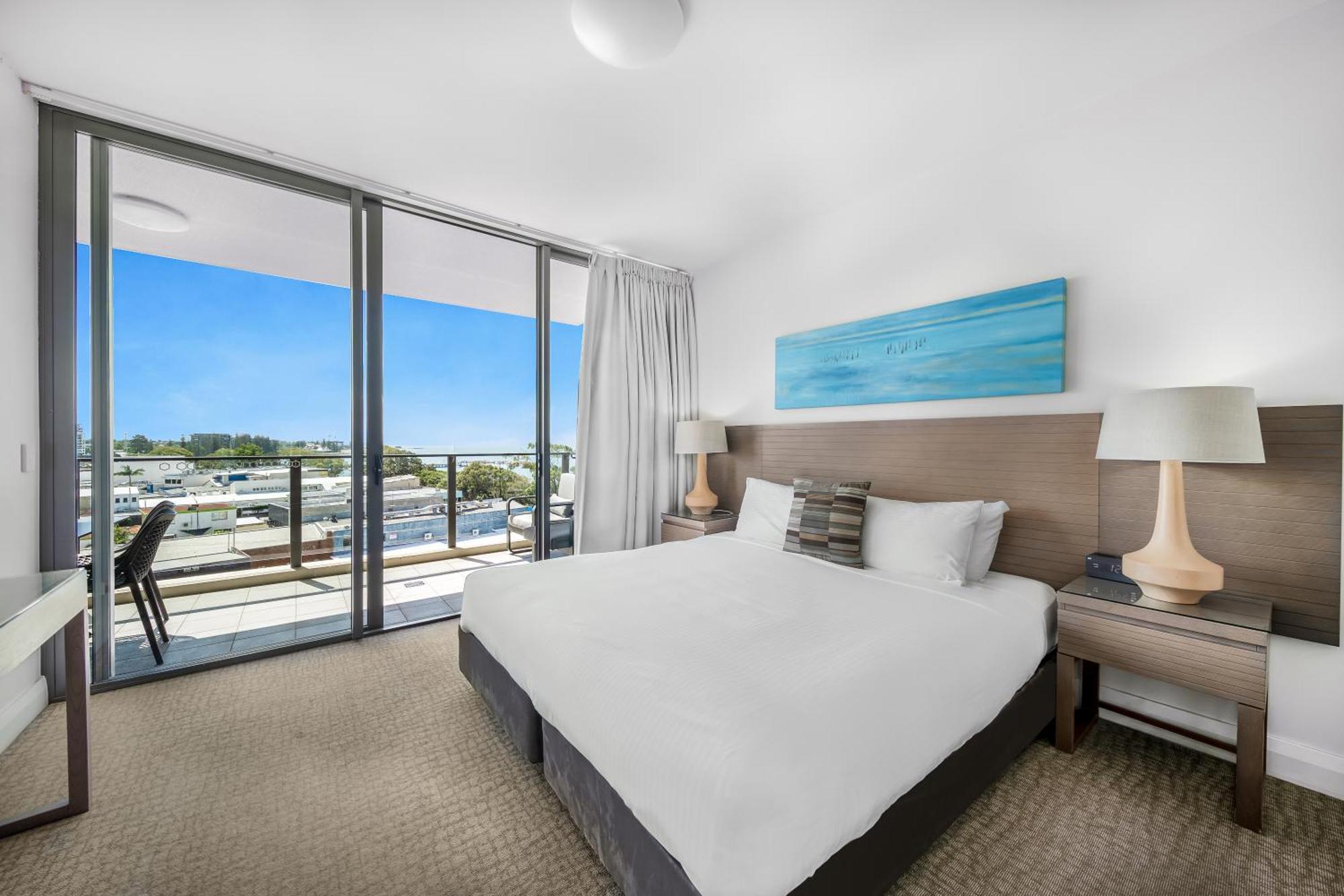 Oaks Redcliffe Mon Komo Suites Eksteriør billede