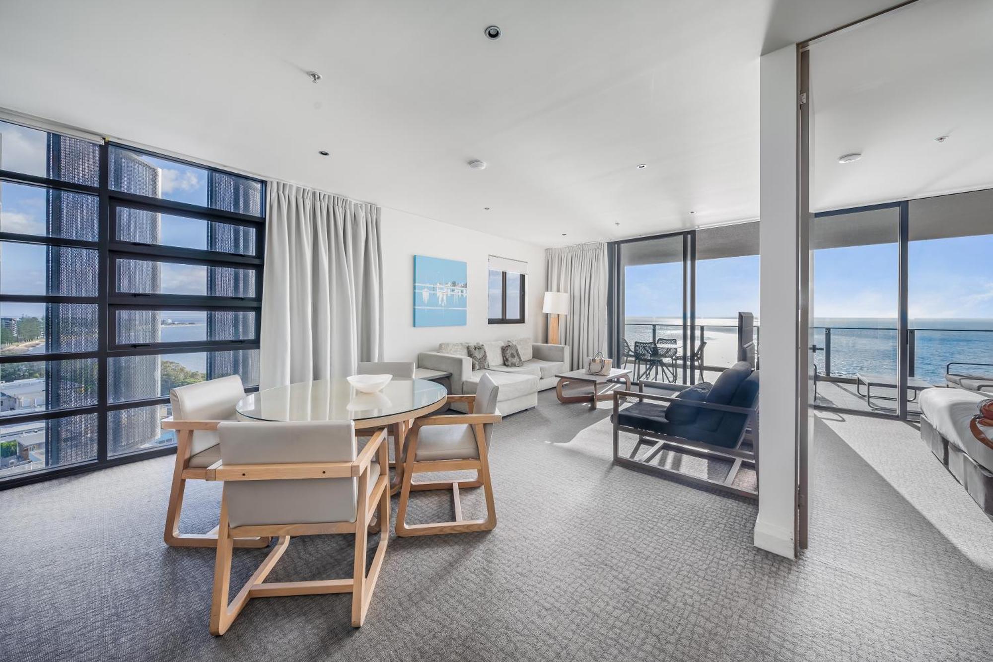 Oaks Redcliffe Mon Komo Suites Eksteriør billede