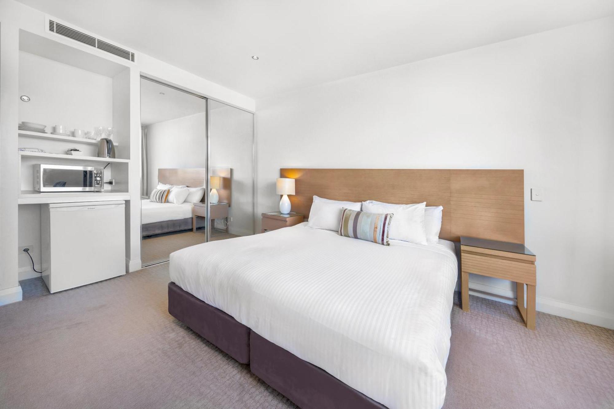 Oaks Redcliffe Mon Komo Suites Eksteriør billede